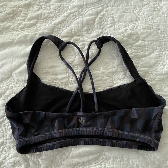 Lululemon graphic sports bra - Picture 1 of 2